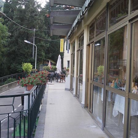 Budget Hotel Vittoria & Ristorante Marzio Zewnętrze zdjęcie