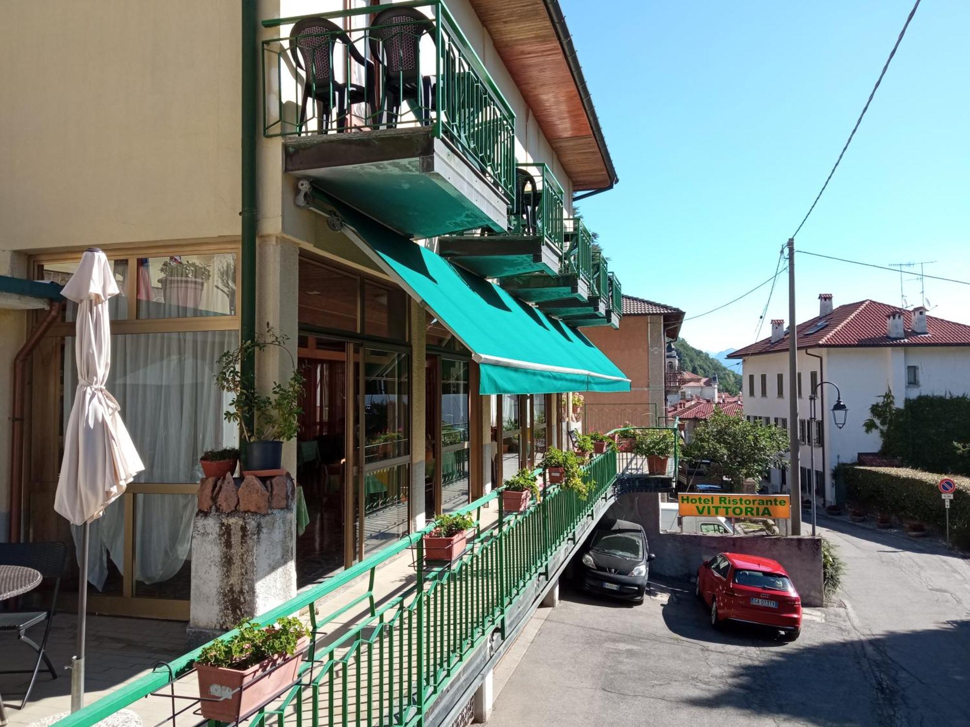 Budget Hotel Vittoria & Ristorante Marzio Zewnętrze zdjęcie